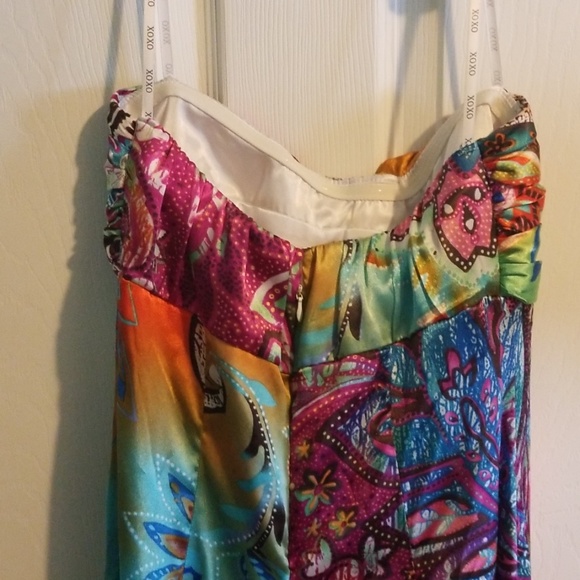 XOXO Maxi Dress - Picture 4 of 8